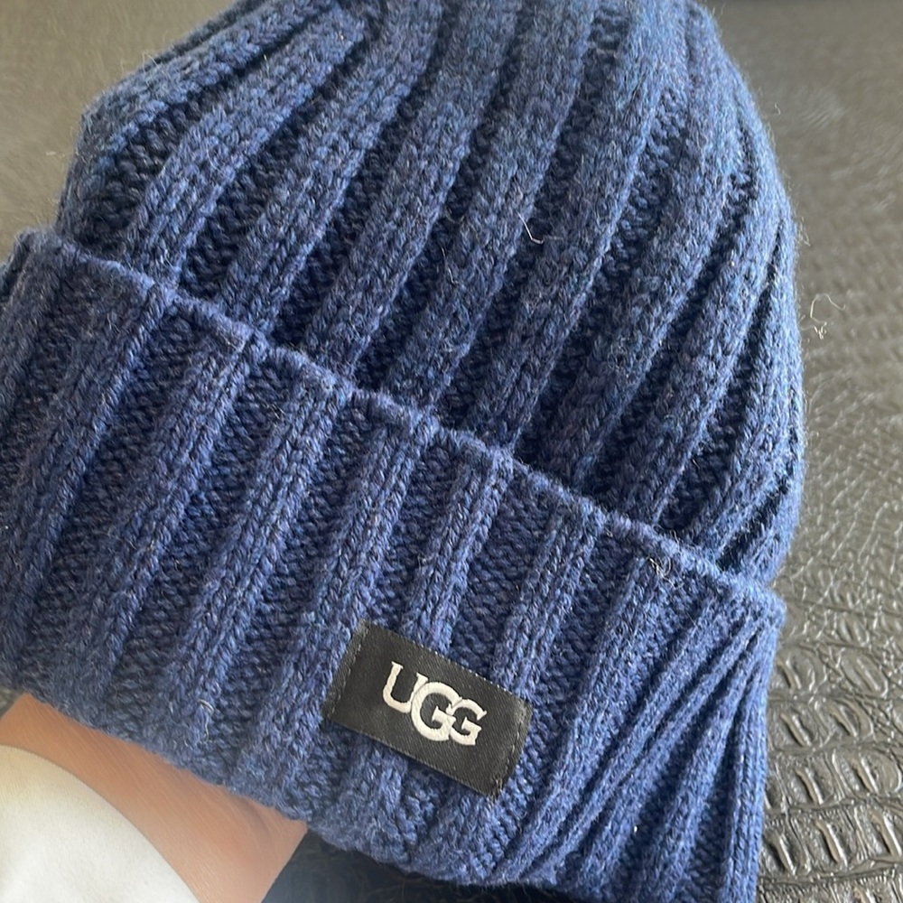 UGG Blue Navy Beanie Hat -Solid Rib One Size - Picture 3 of 6
